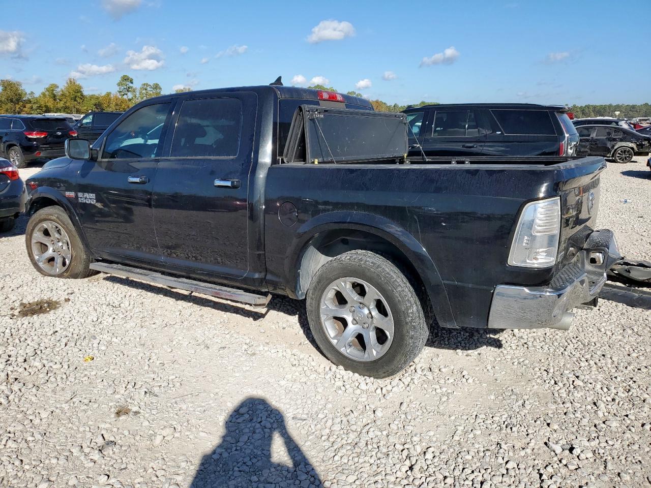 2017 Ram 1500 Laramie - Фото 2
