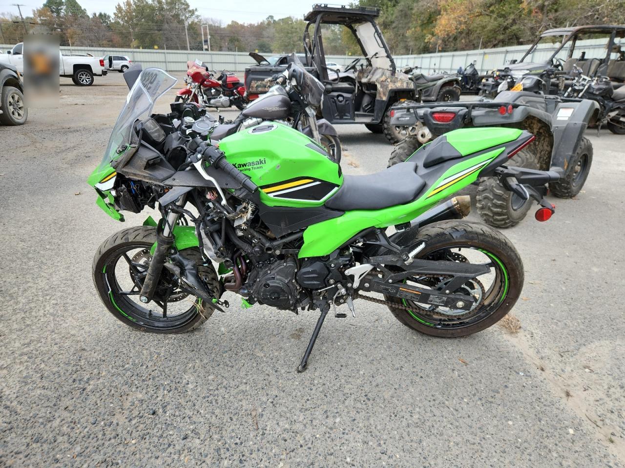 2025 Kawasaki Ex500 A - Фото 3