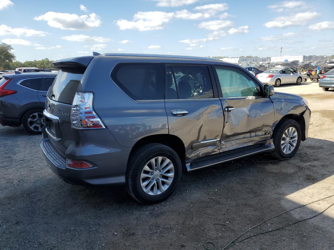 2017 Lexus Gx 460 - Image 3