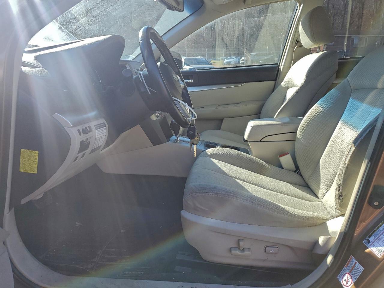2011 Subaru Outback 2.5I Premium - Фото 7