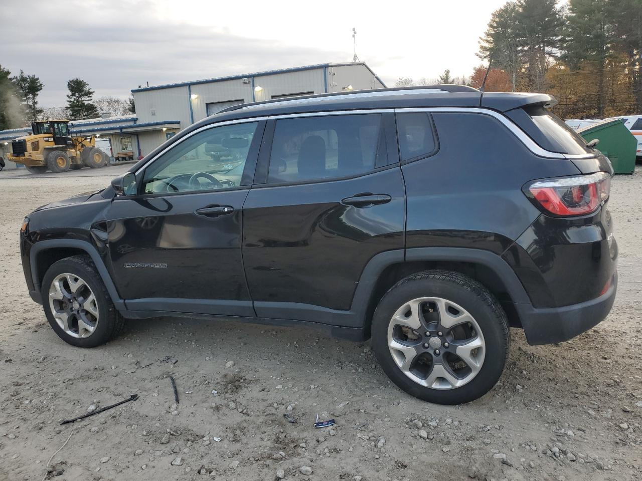 2018 Jeep Compass Limited - Image 2