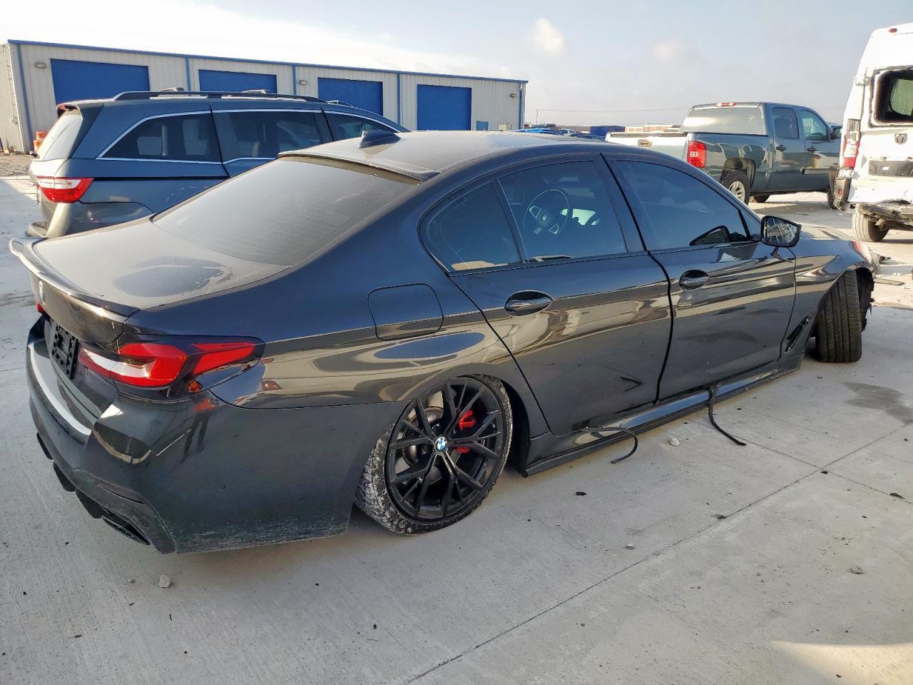 2023 BMW 540 I - Фото 3