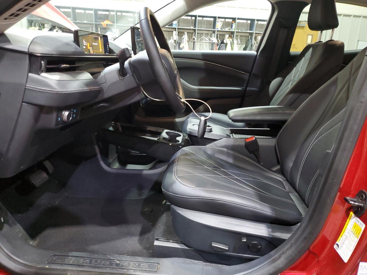 2021 Ford Mustang Mach-E Select - Фото 7