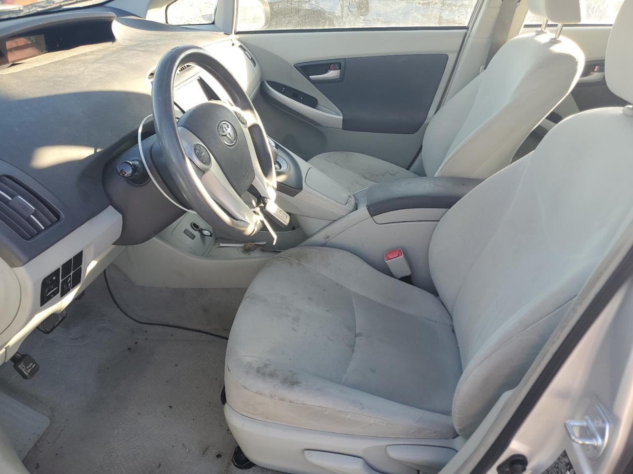 2010 Toyota Prius - Image 7