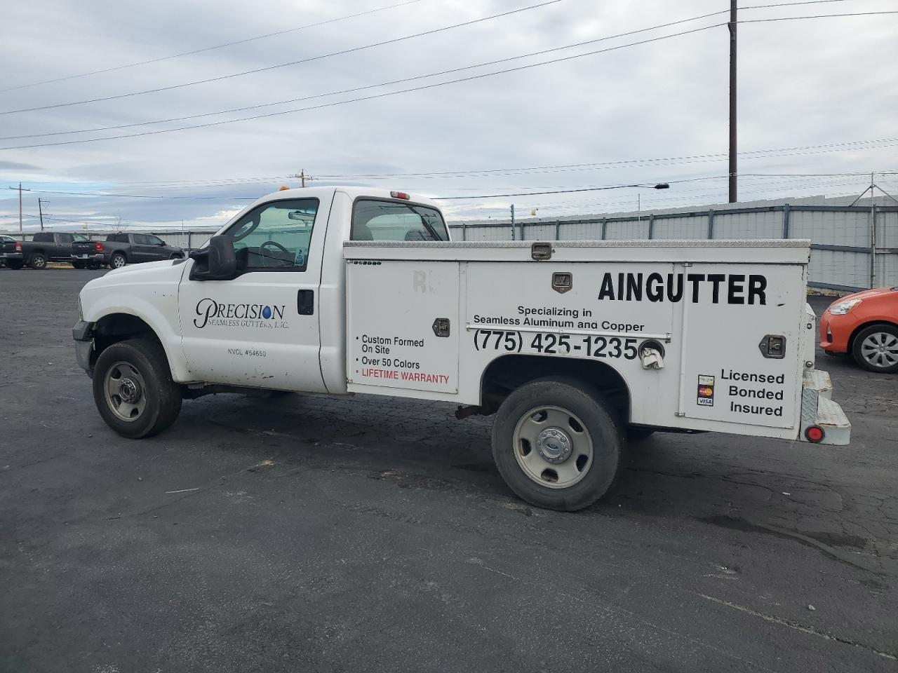 2005 Ford F350 - Image 2