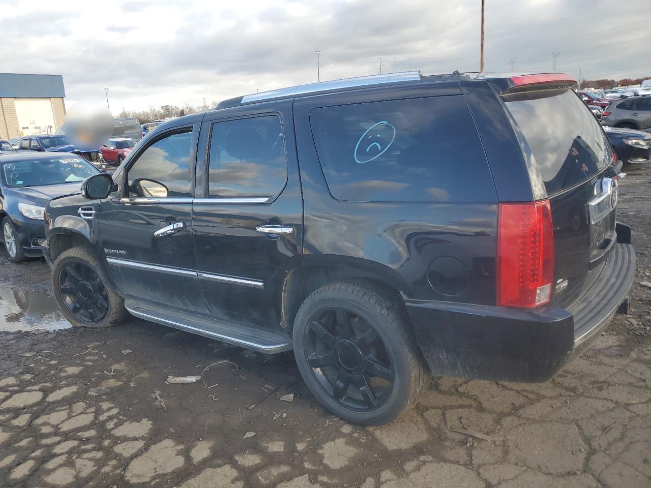 2009 Cadillac Escalade Sport - Image 2