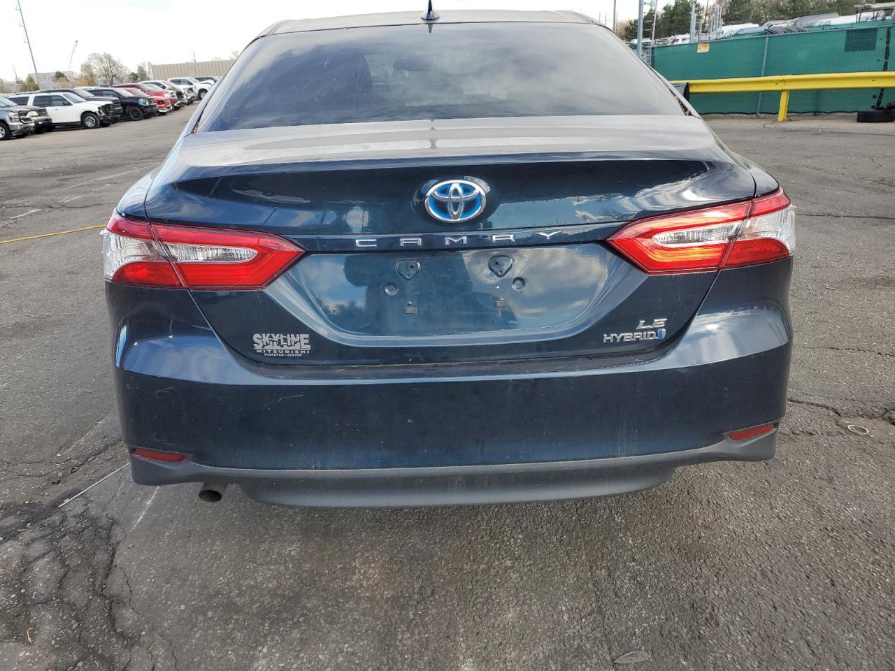 2019 Toyota Camry Le - Image 6