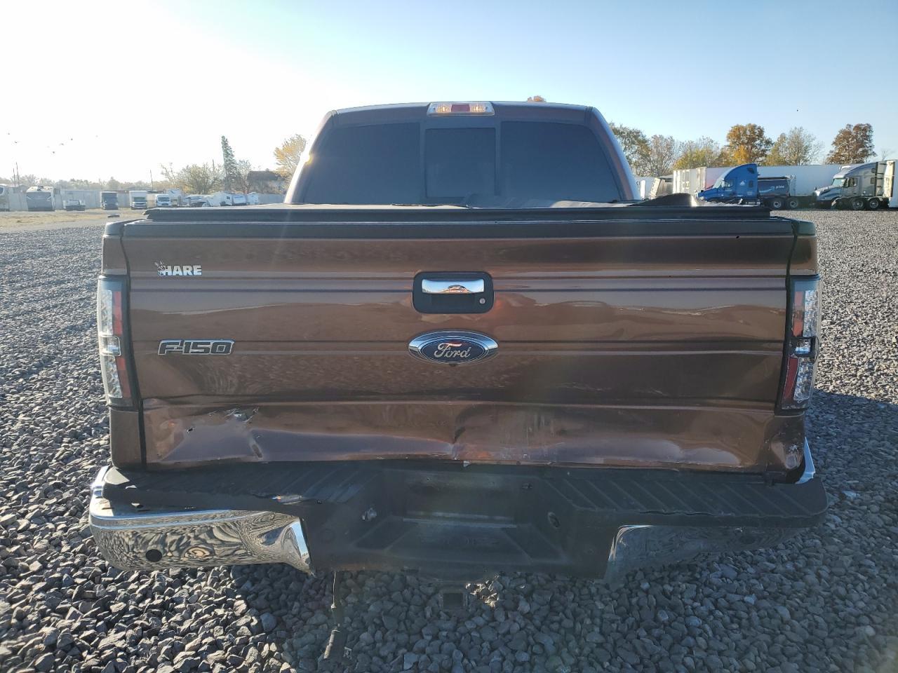 2011 Ford F150 Supercrew - Image 6
