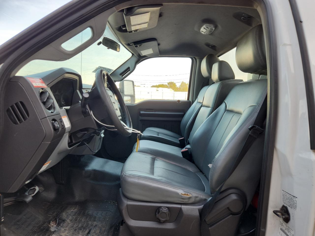 2016 Ford F550 Bucket Truck - Фото 7