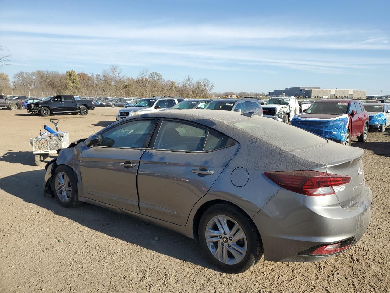 2019 Hyundai Elantra Sel - Фото 2