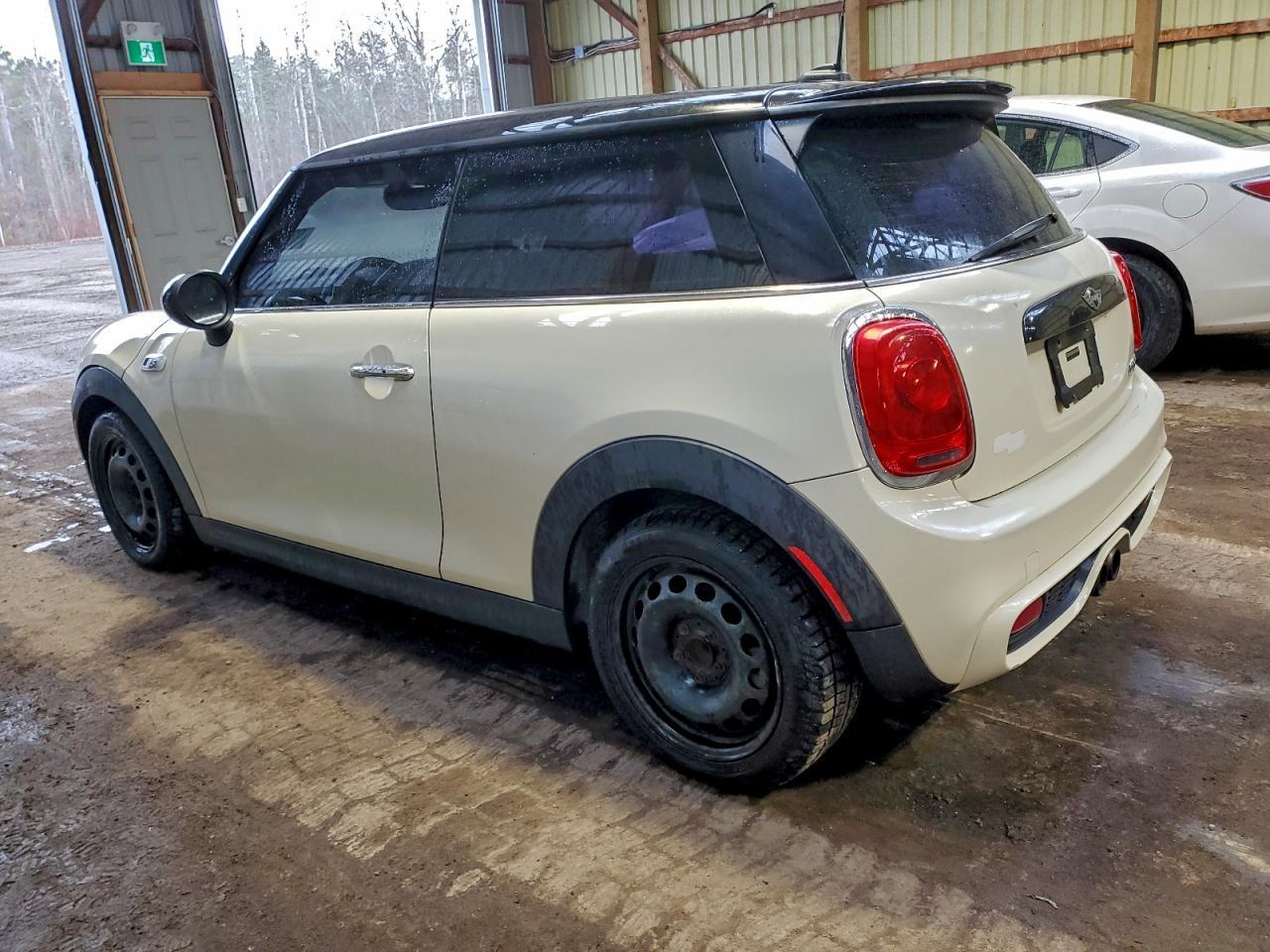 2015 Mini Cooper S - Фото 2