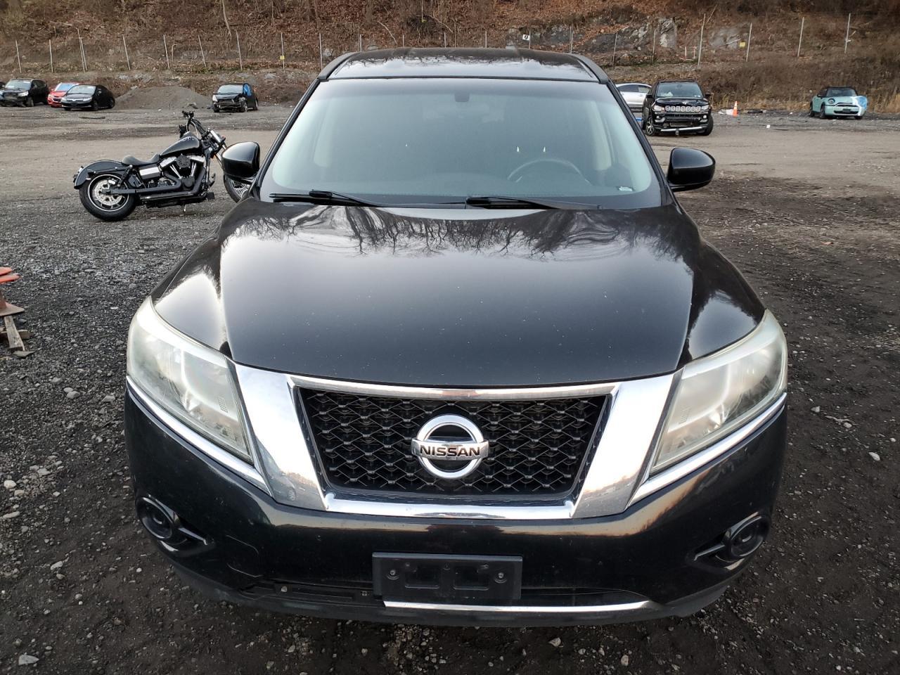 2014 Nissan Pathfinder S - Фото 5