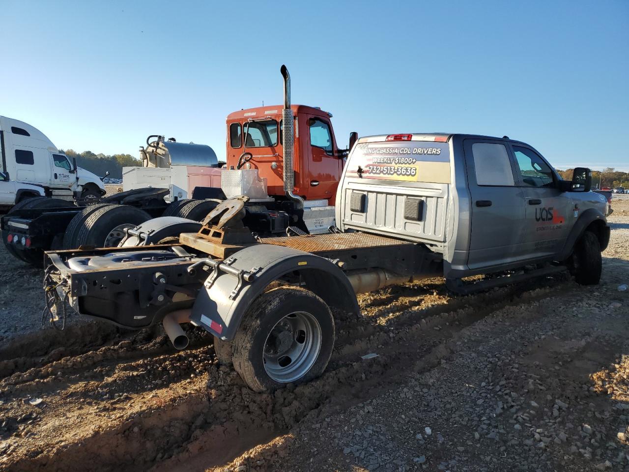 2023 Ram 4500 Truck Cab And Chassis - Image 3