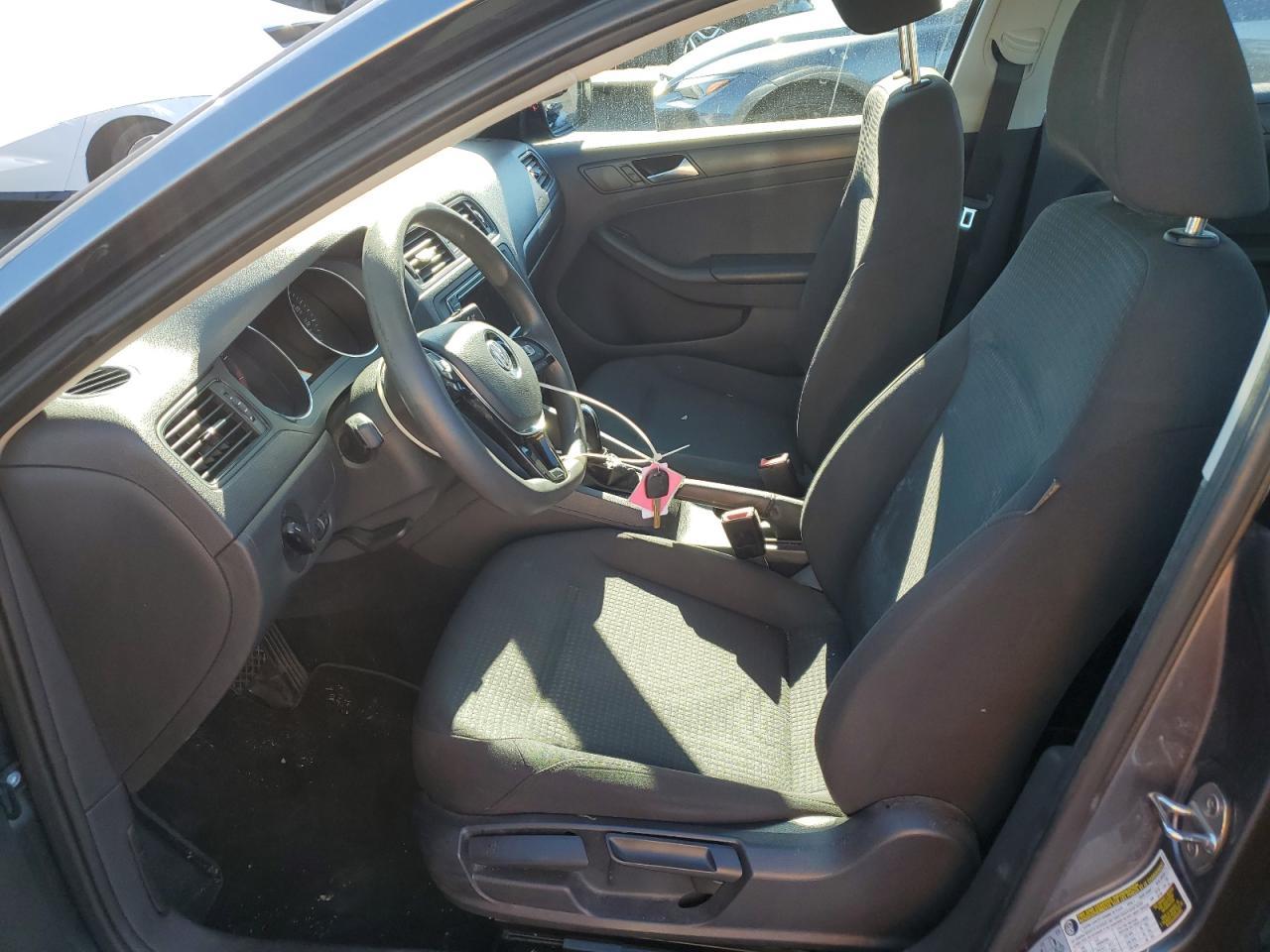 2016 Volkswagen Jetta S - Image 7