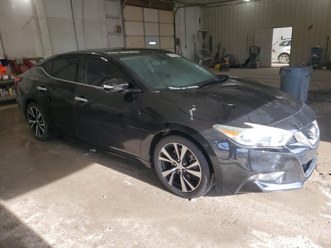 2017 Nissan Maxima 3.5S - Фото 4