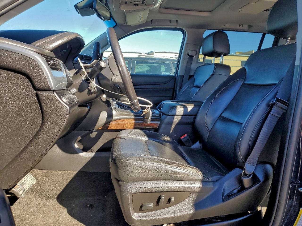 2018 Chevrolet Suburban C1500 Lt - Image 7