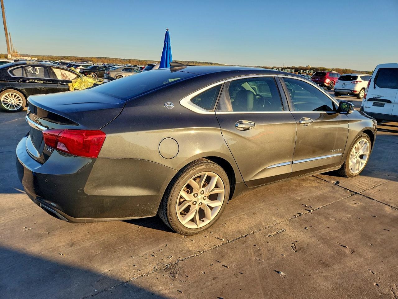 2015 Chevrolet Impala Ltz - Image 3