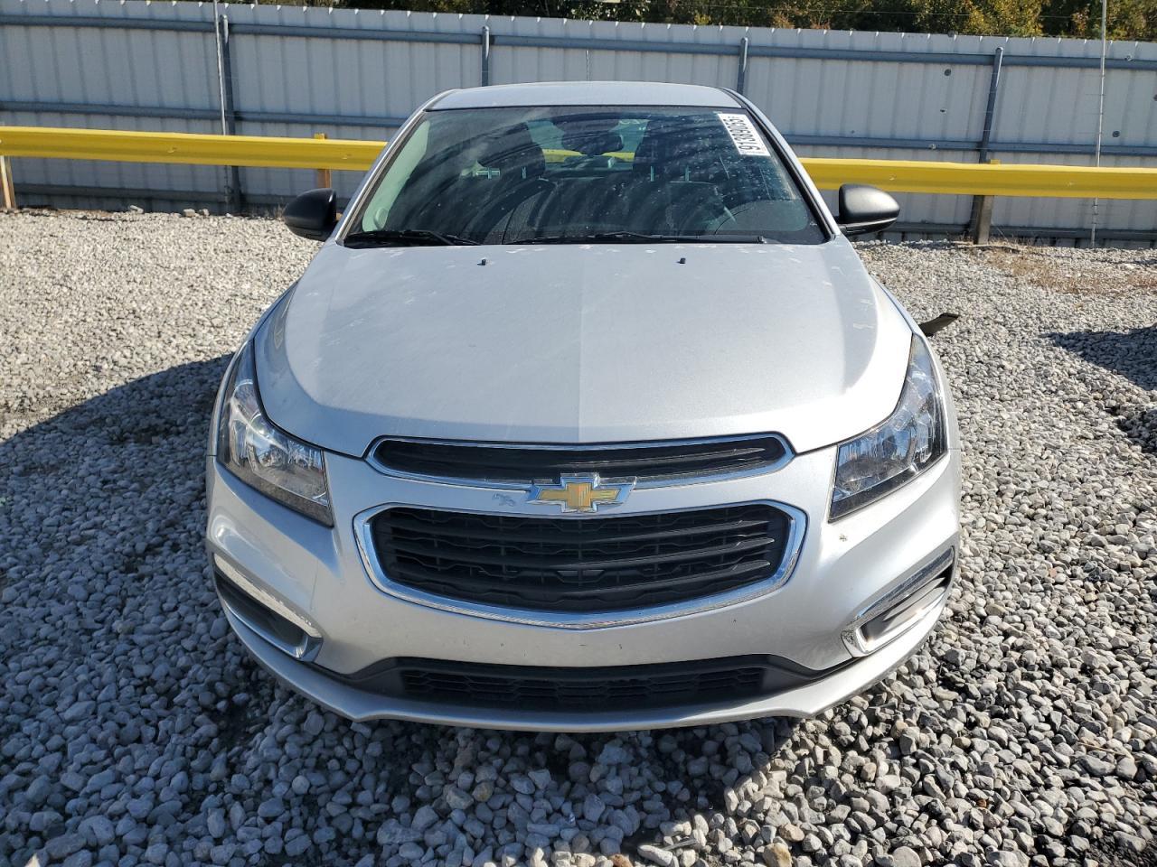 2015 Chevrolet Cruze Ls - Фото 5