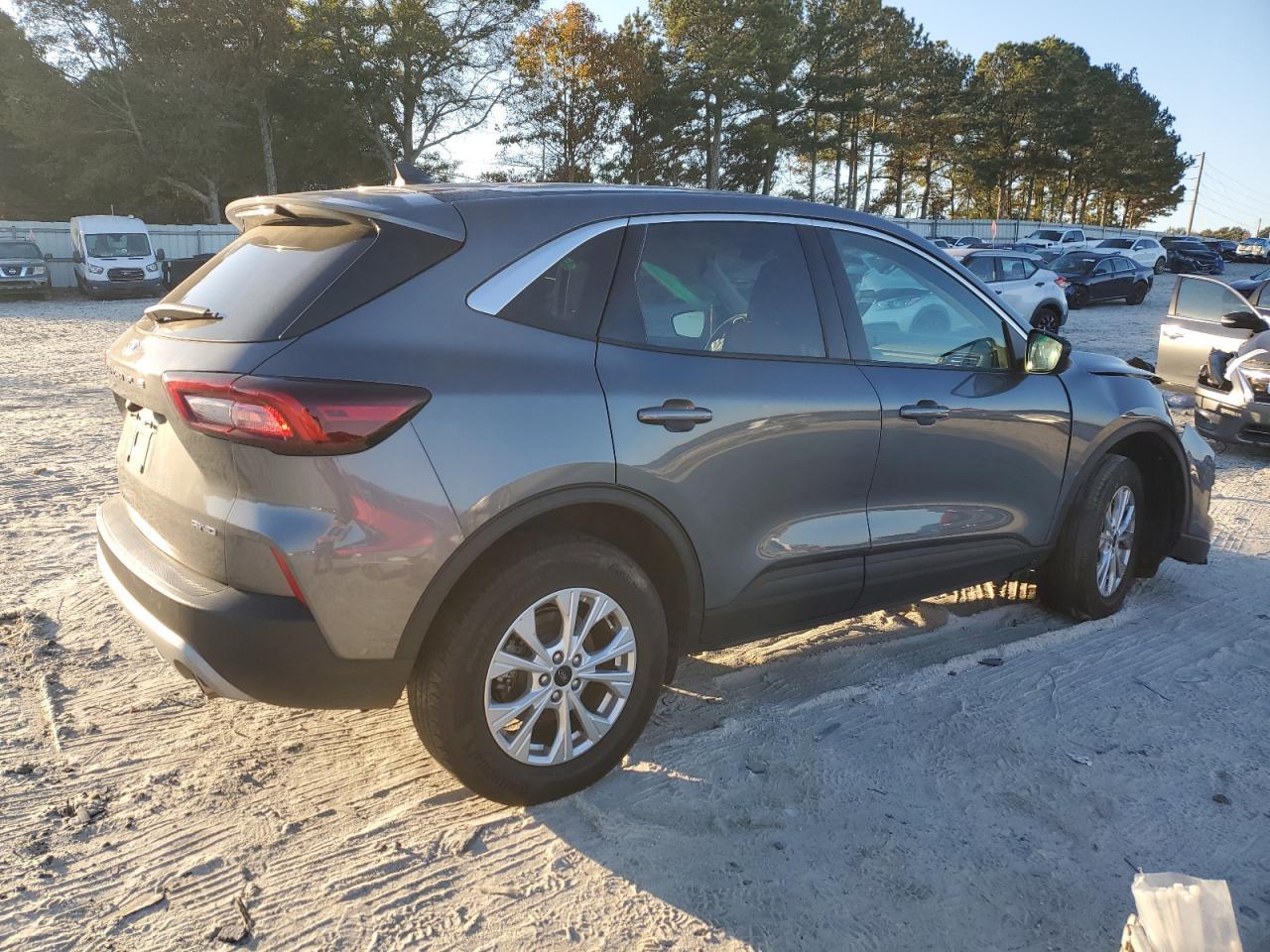2024 Ford Escape Active - Фото 3