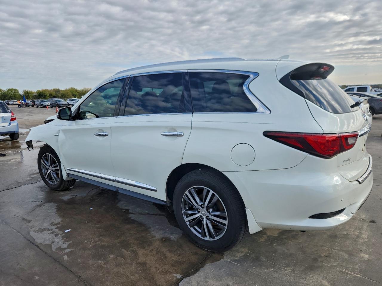 2020 Infiniti Qx60 Luxe - Image 2