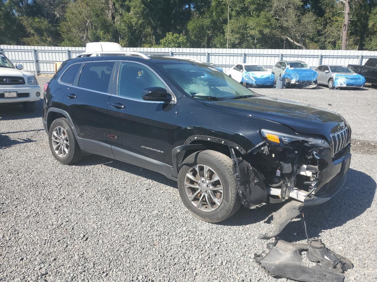 2019 Jeep Cherokee Latitude Plus - Фото 4