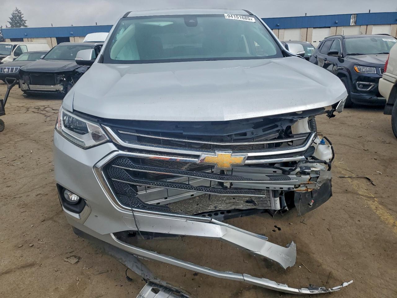 2021 Chevrolet Traverse Premier - Фото 5