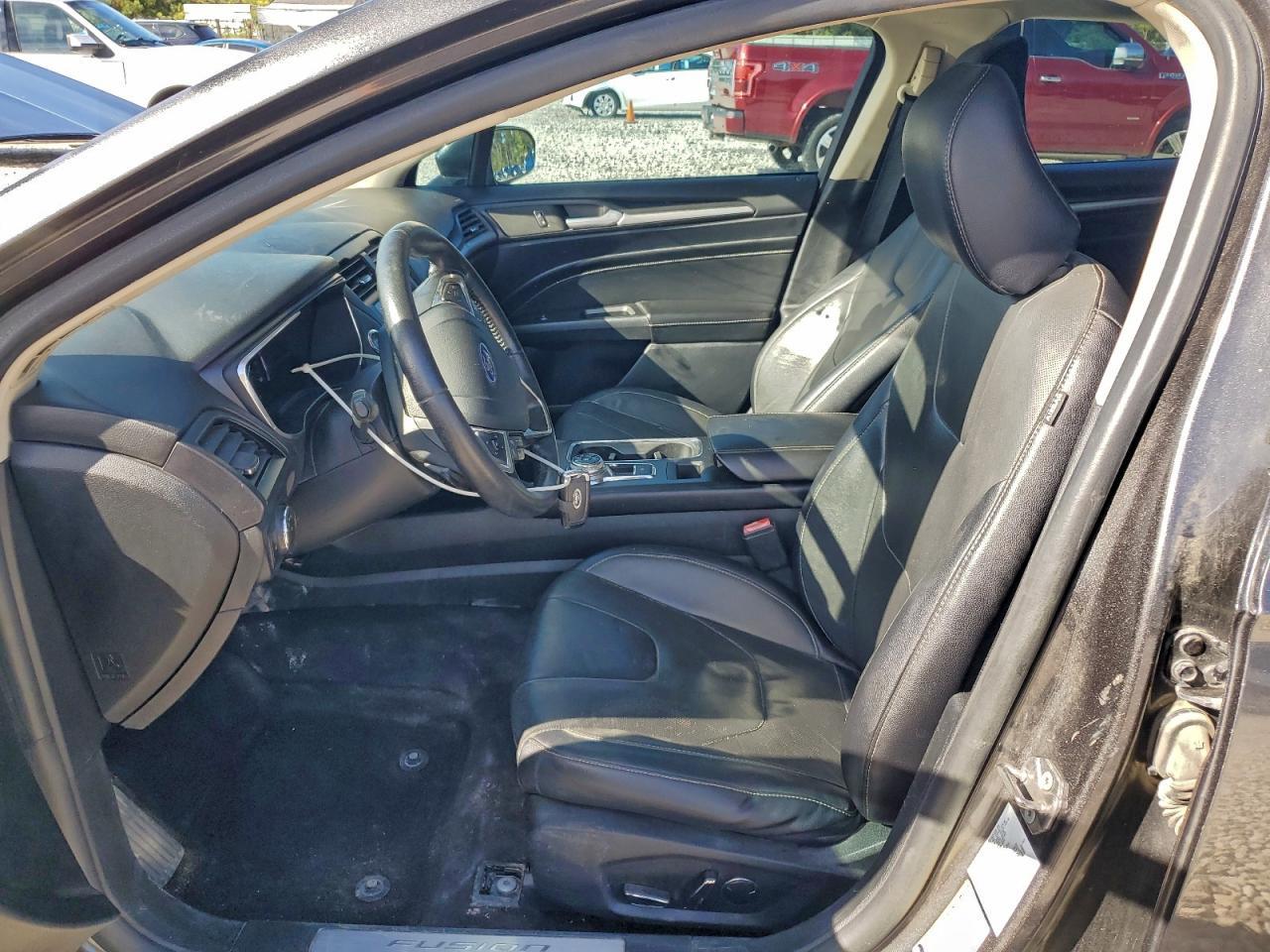 2020 Ford Fusion Titanium - Фото 7