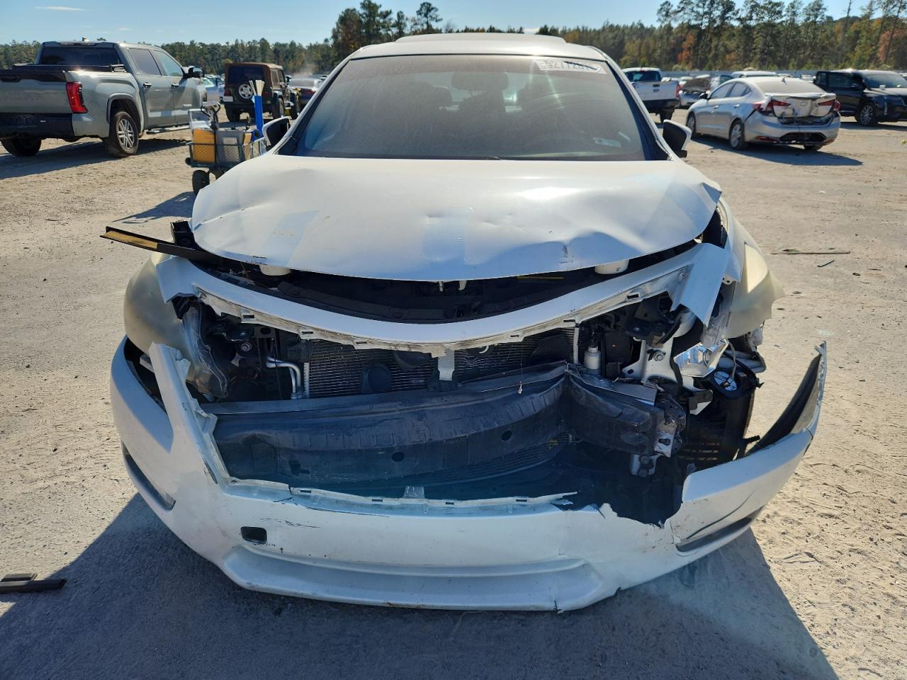 2014 Nissan Altima 3.5S - Image 5