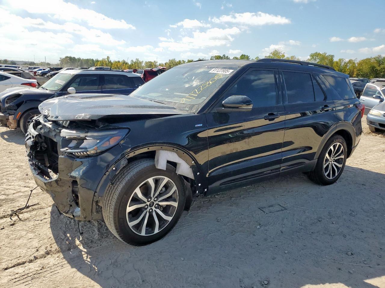 2025 Ford Explorer St-Line