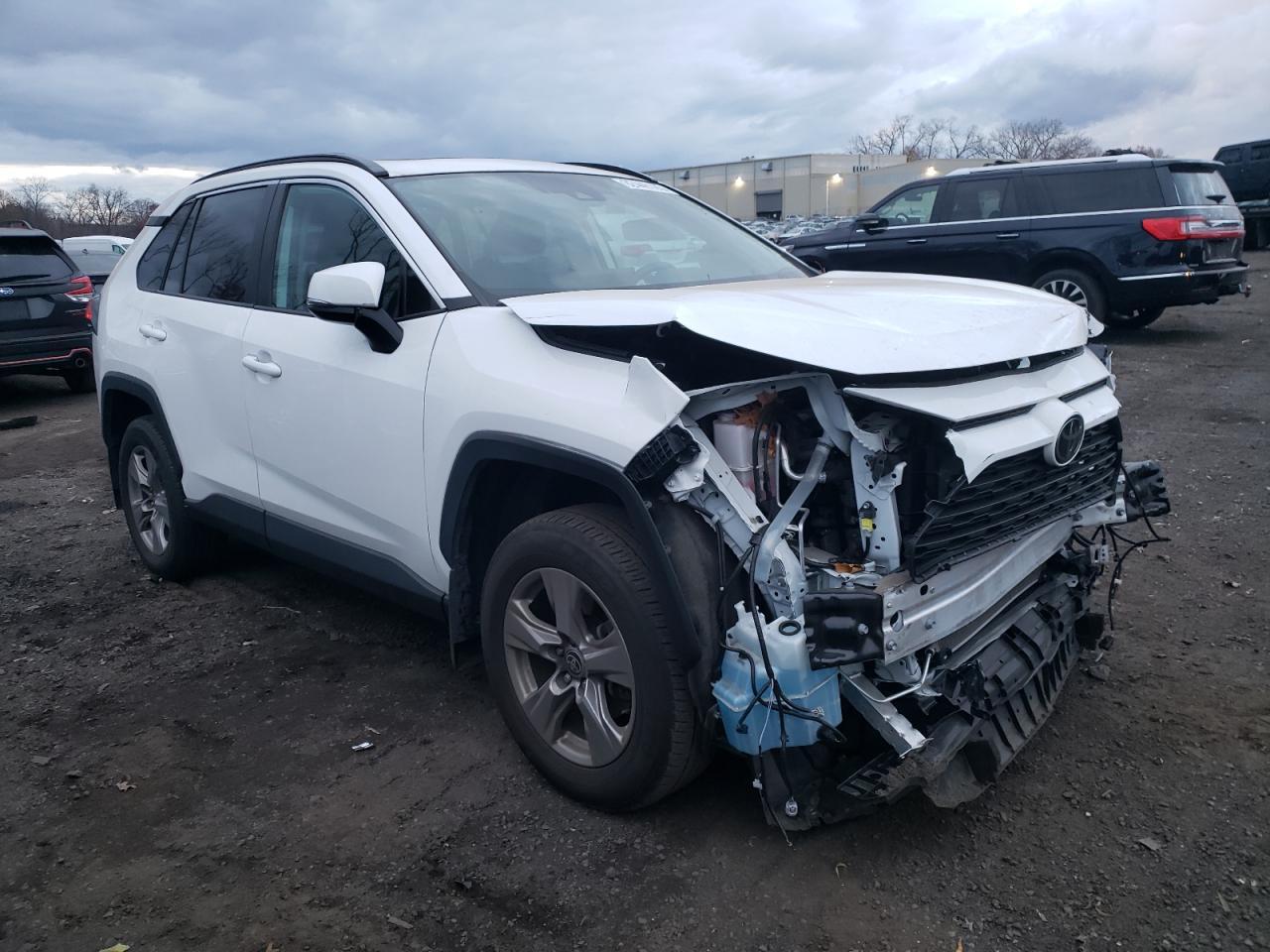 2023 Toyota Rav4 Xle - Фото 4