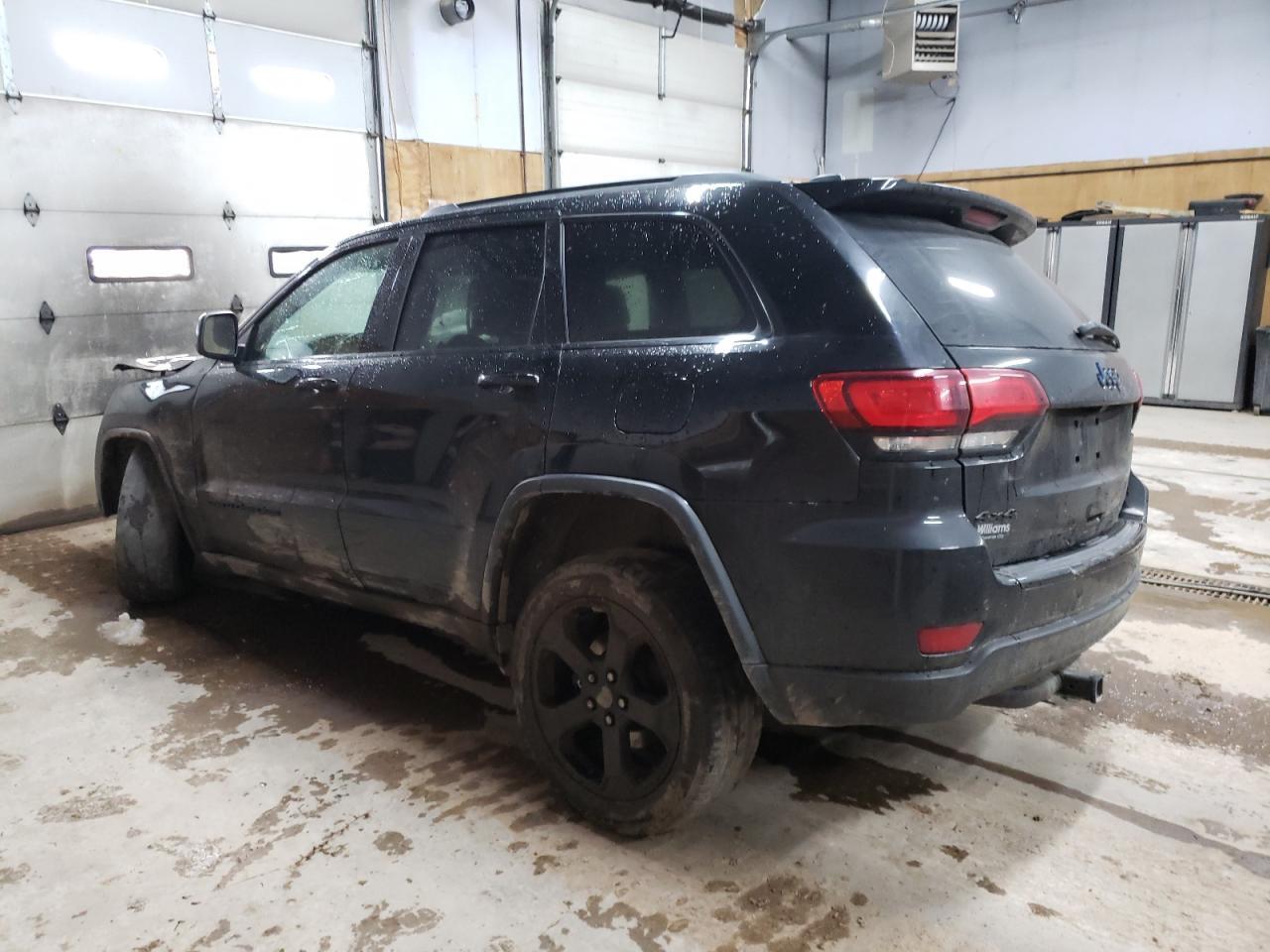 2018 Jeep Grand Cherokee Laredo - Фото 2