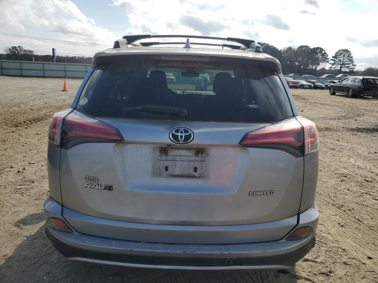 2017 Toyota Rav4 Limited - Фото 6