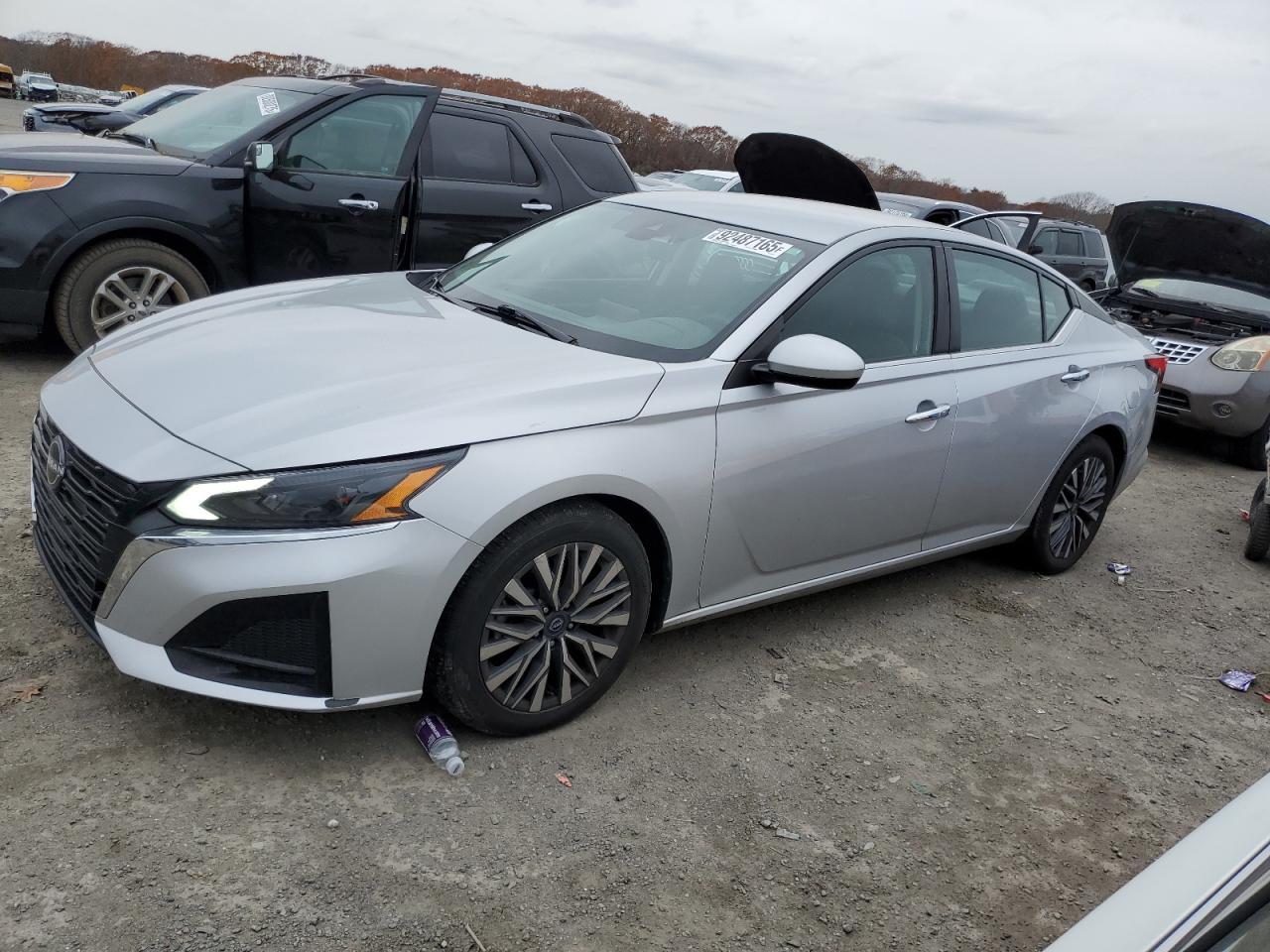 2023 Nissan Altima Sv