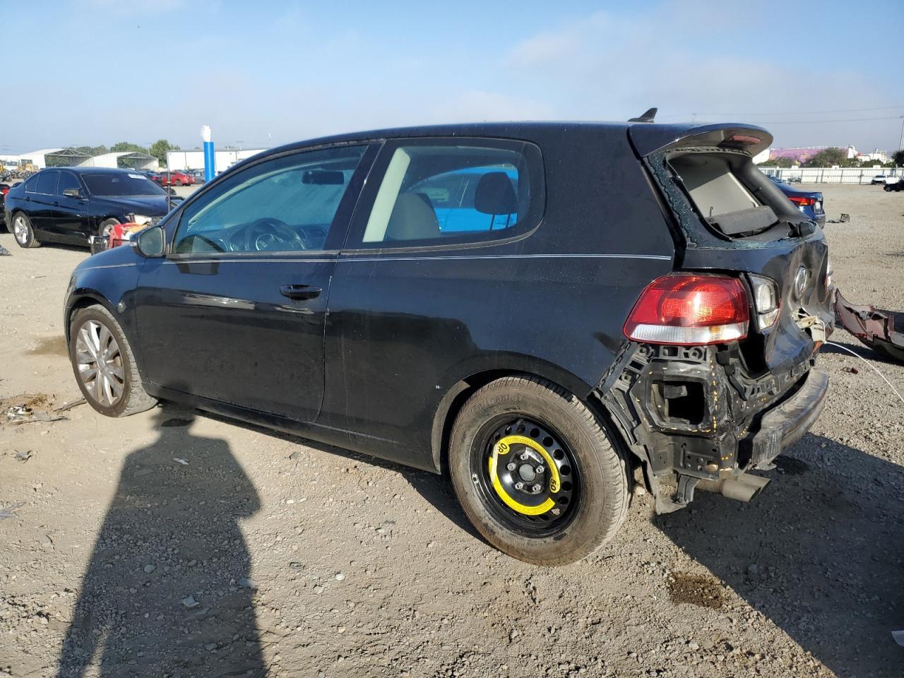 2012 Volkswagen Golf - Фото 2