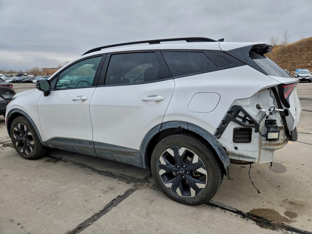 2023 Kia Sportage X Line - Image 2