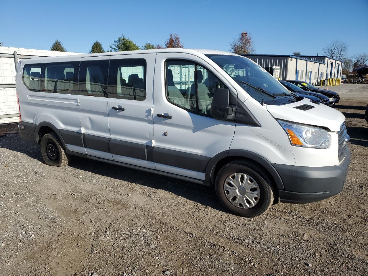 2017 Ford Transit T-350 - Фото 4