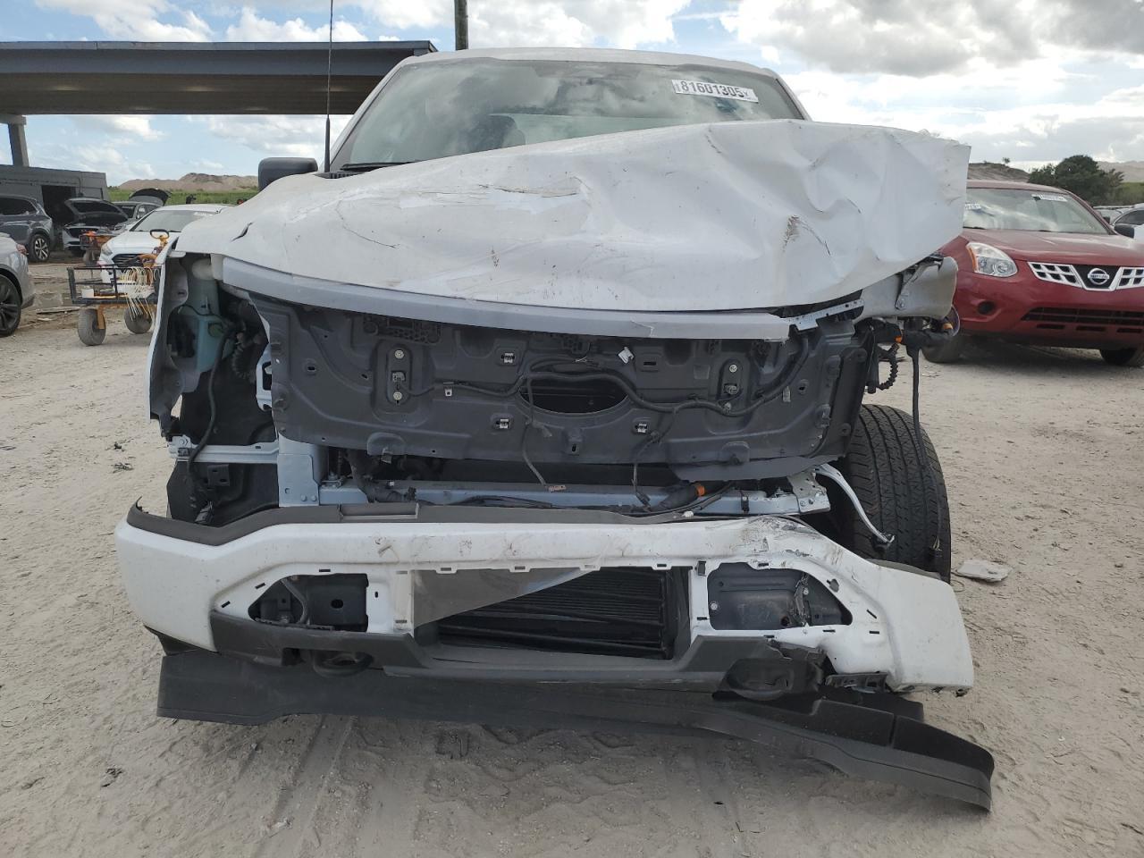 2024 Ford F150 Lightning Xlt - Фото 5