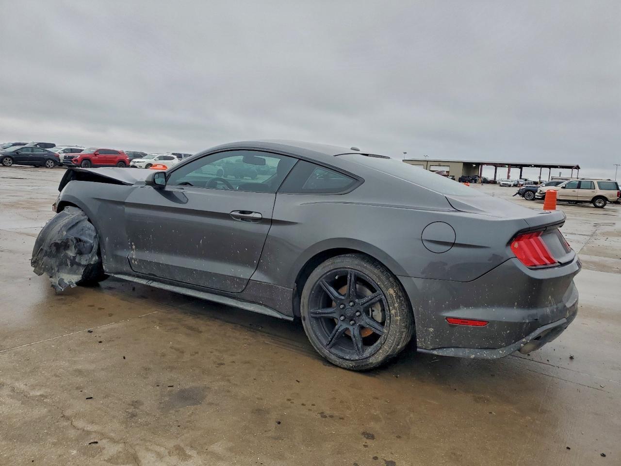 2020 Ford Mustang - Image 3