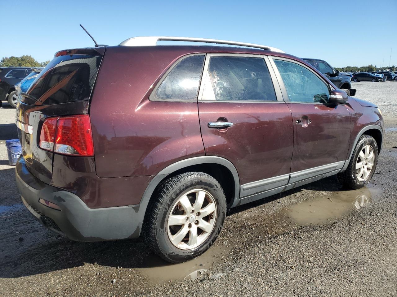 2012 Kia Sorento Base - Фото 3