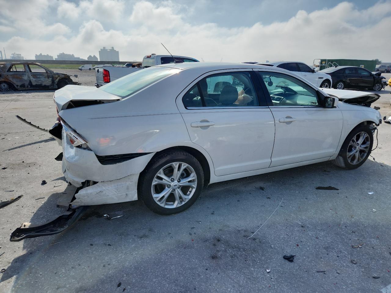 2012 Ford Fusion Se - Image 3