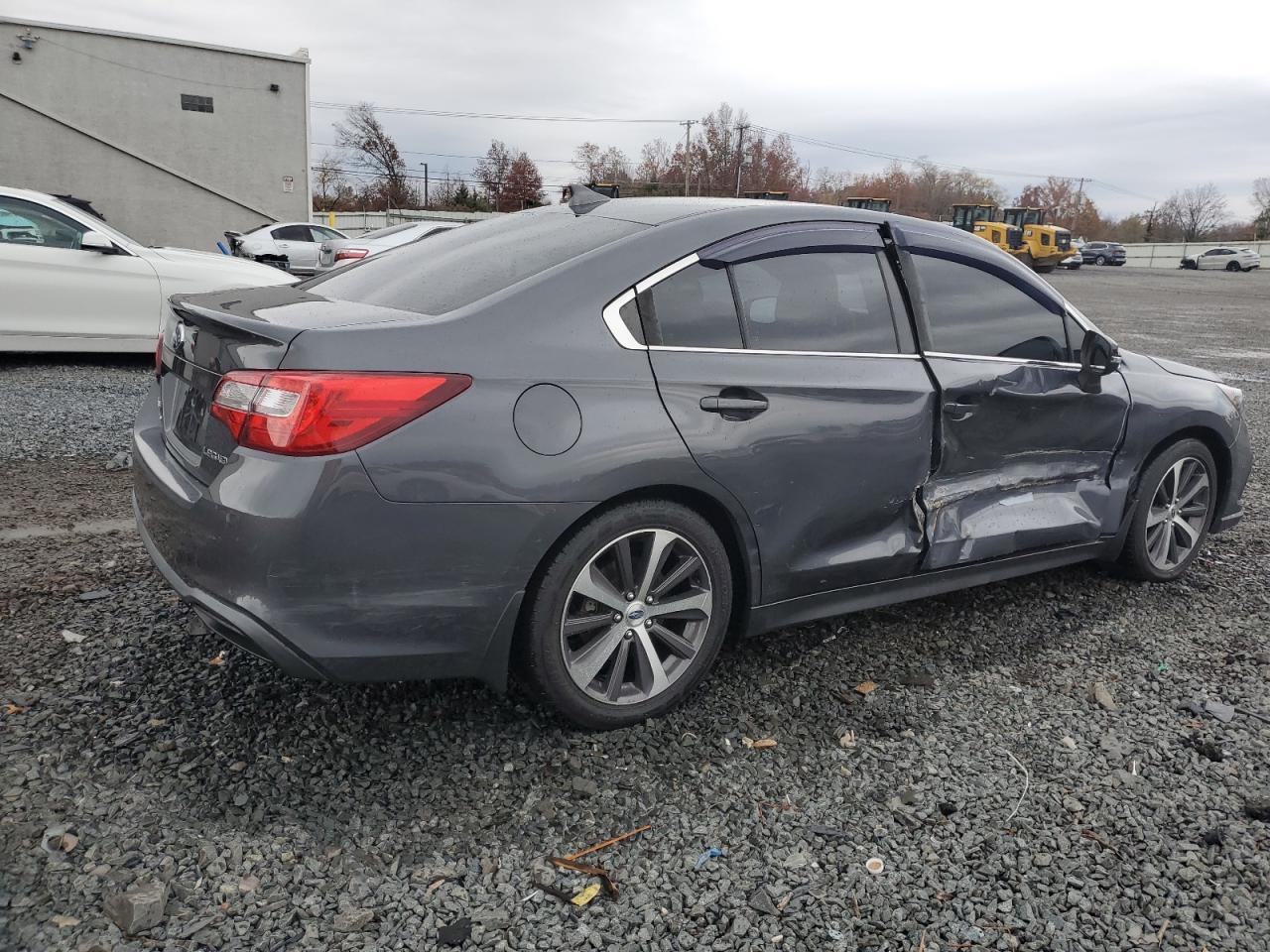 2018 Subaru Legacy 2.5I Limited - Фото 3