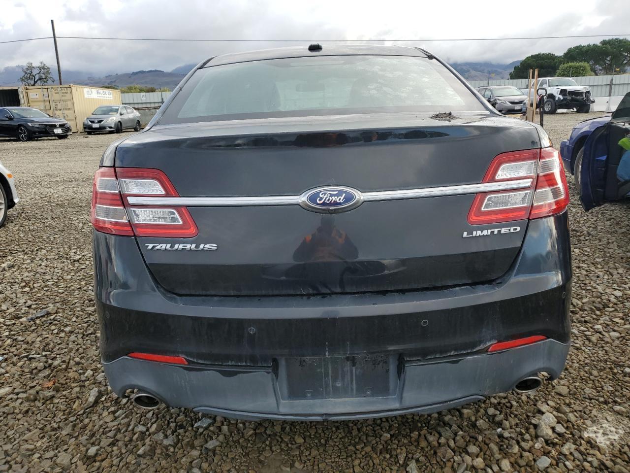 2013 Ford Taurus Limited - Фото 6