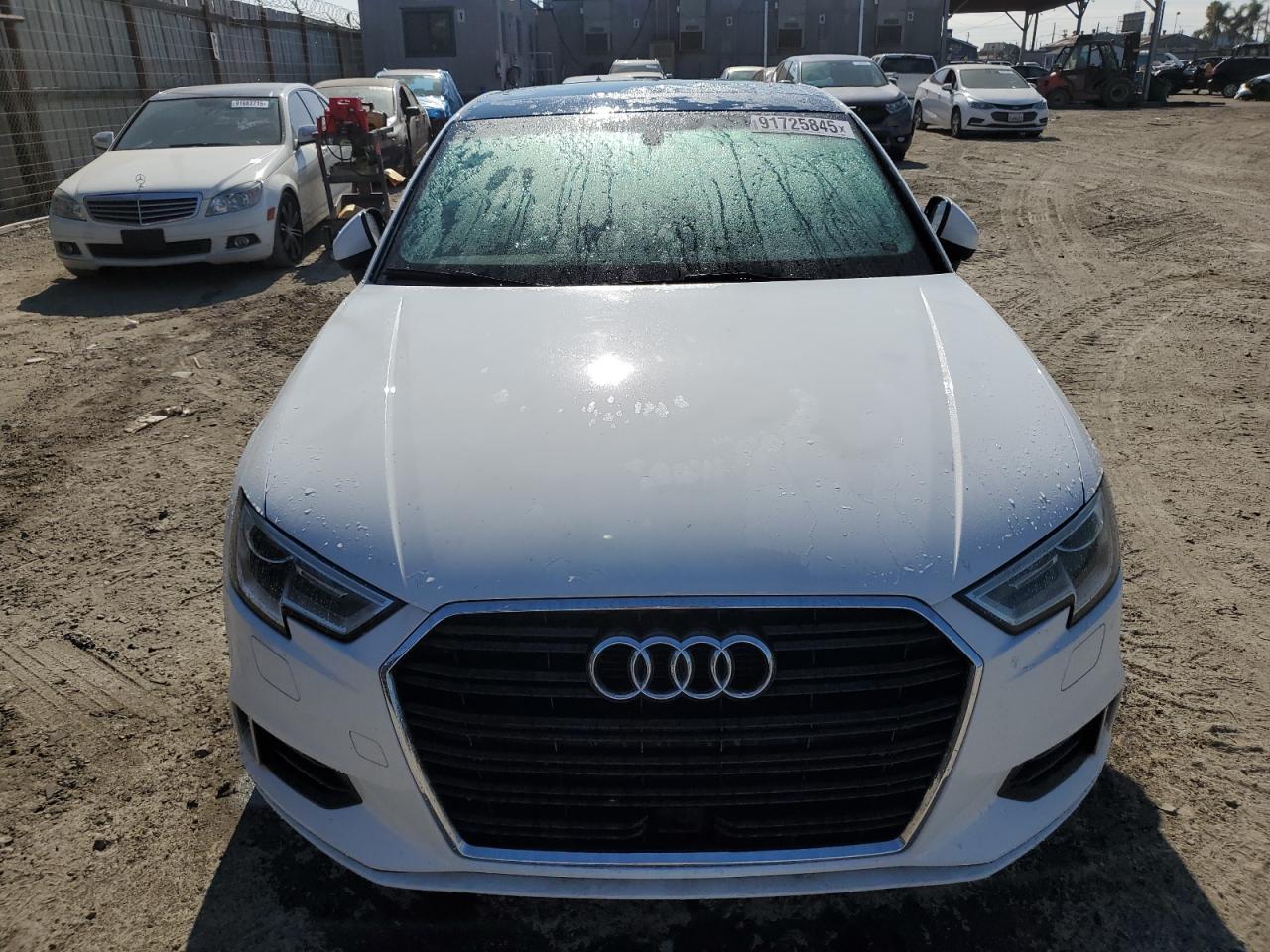 2017 Audi A3 Premium - Фото 5