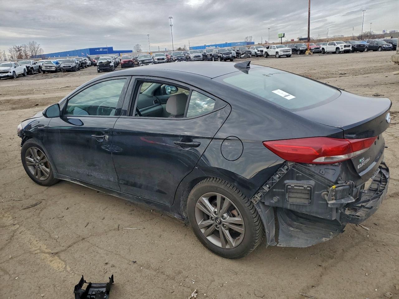 2018 Hyundai Elantra Sel - Фото 2