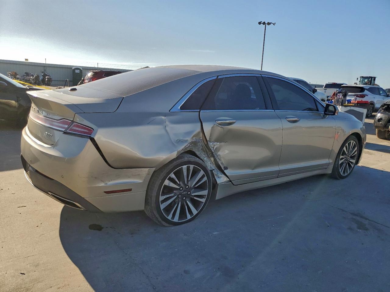 2017 Lincoln Mkz Reserve - Фото 3