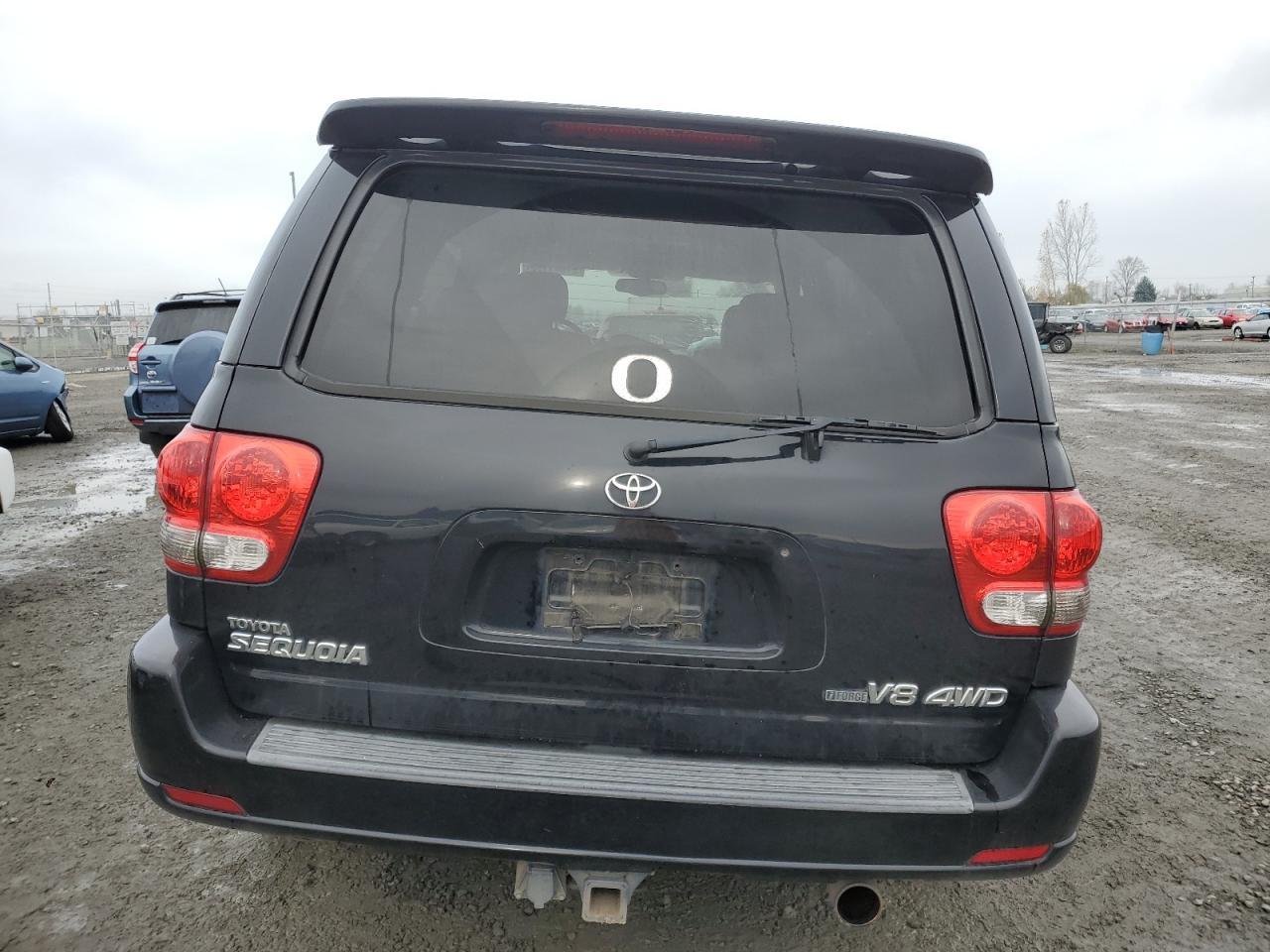 2006 Toyota Sequoia Limited - Image 6