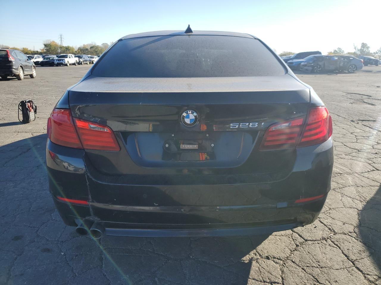 2012 BMW 528 Xi - Image 6