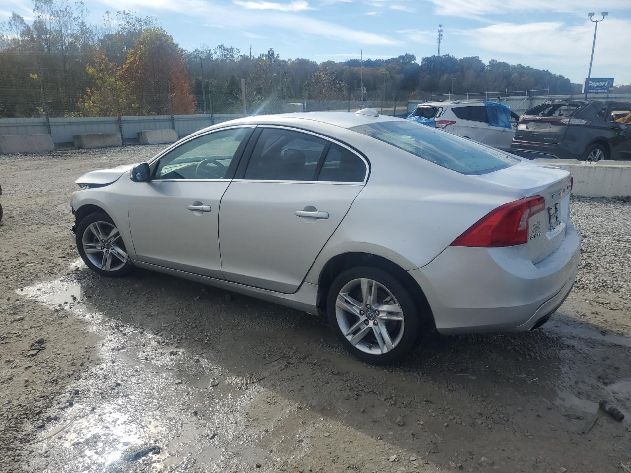 2015 Volvo S60 Premier - Image 2