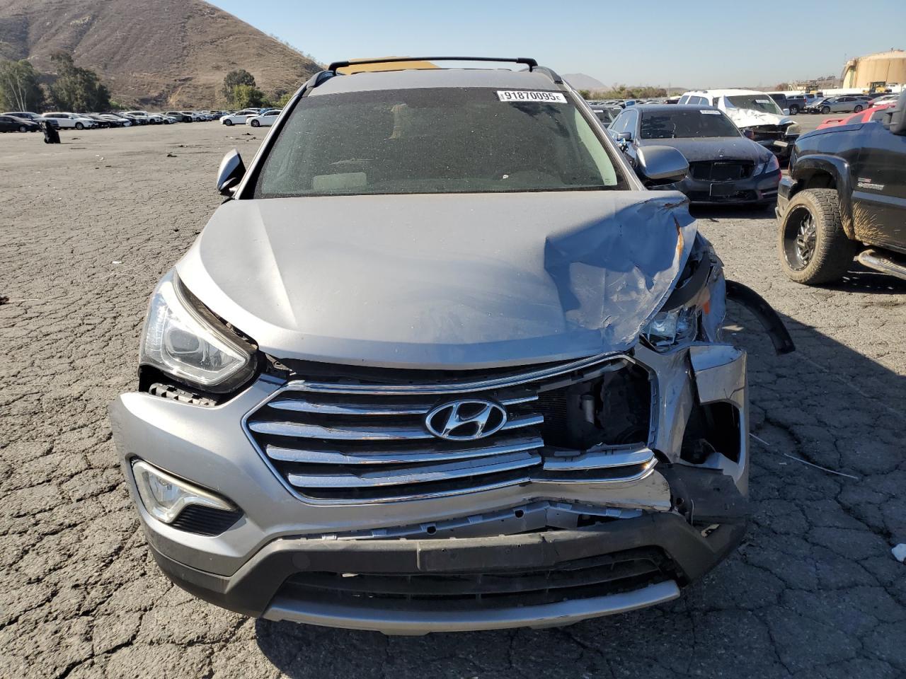 2015 Hyundai Santa Fe Gls - Image 5