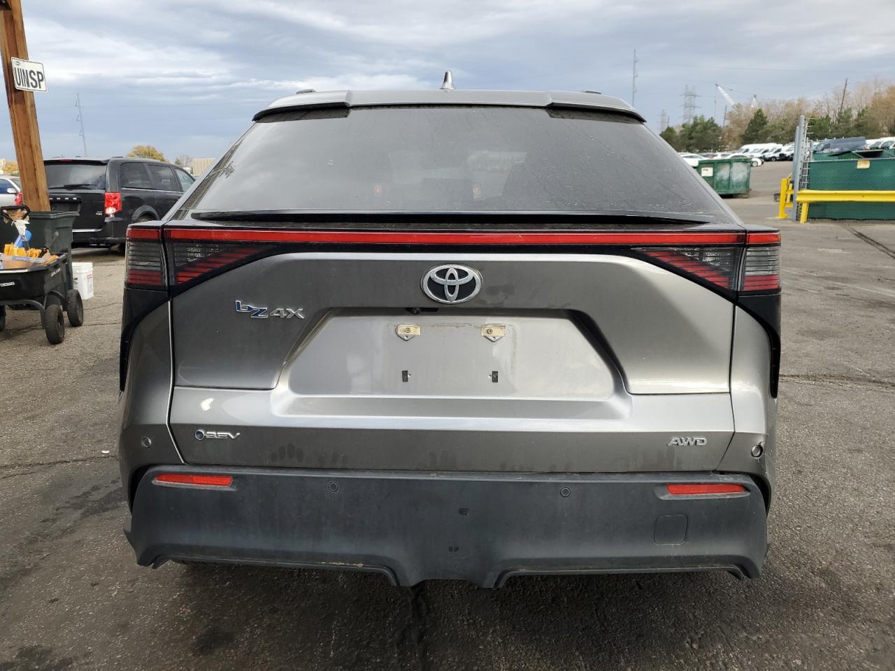 2024 Toyota Bz4X Xle - Image 6